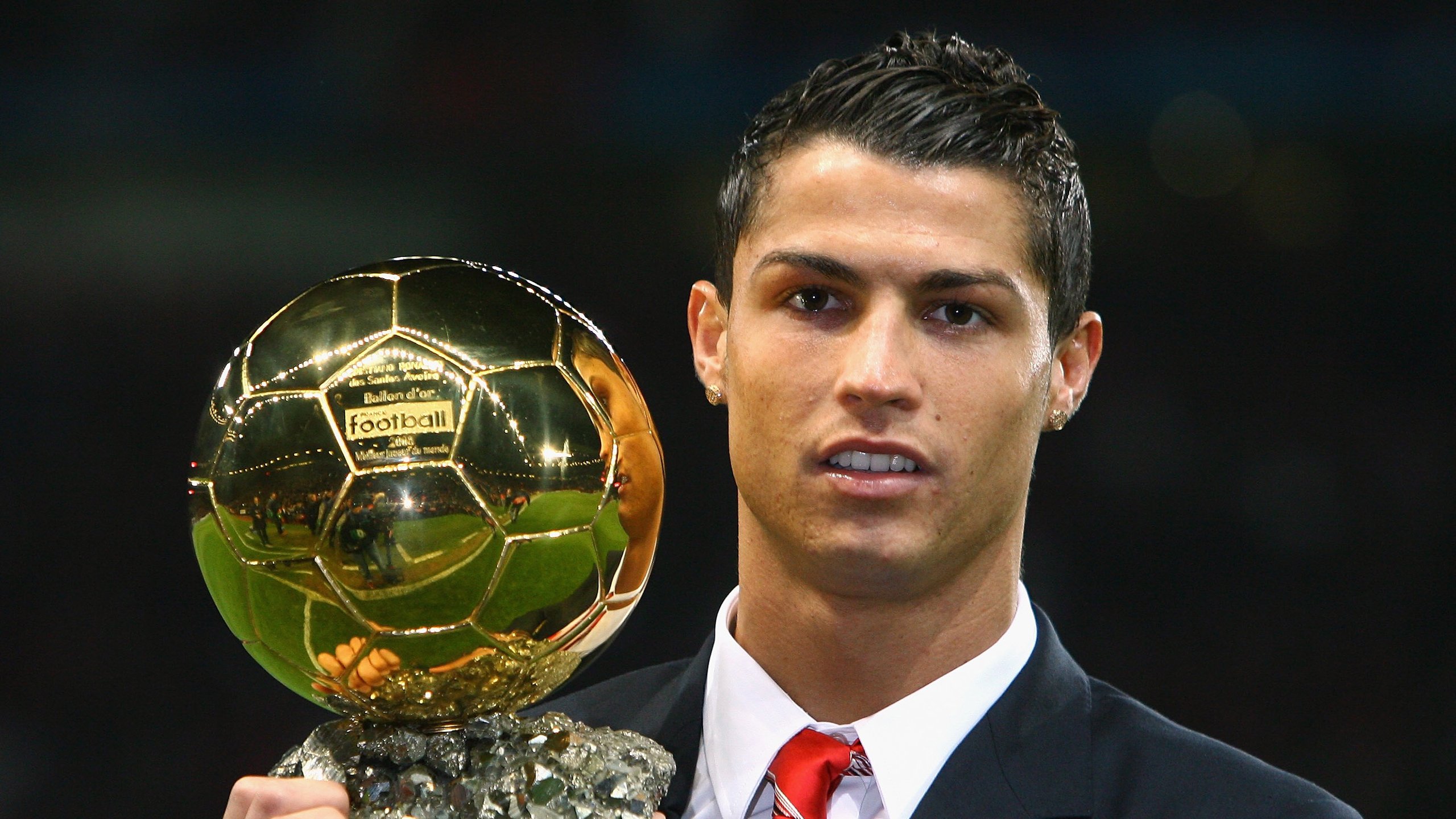 巴西青训体系进一步完善，培养世界级足球精英